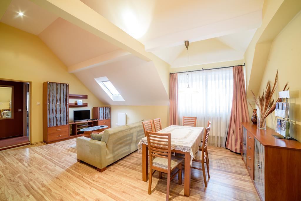 Park Apartment Cracovia Exterior foto